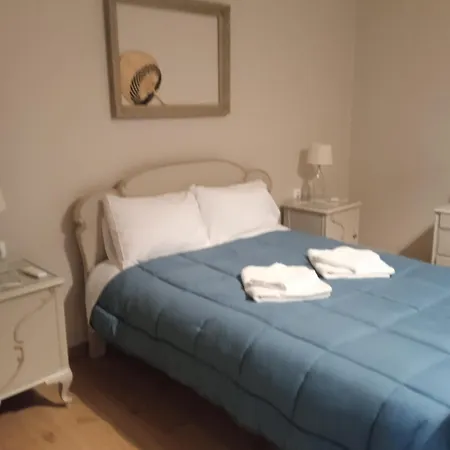 Case de vacanță πλήρως ανακαινισμένη μονοκατοικία.