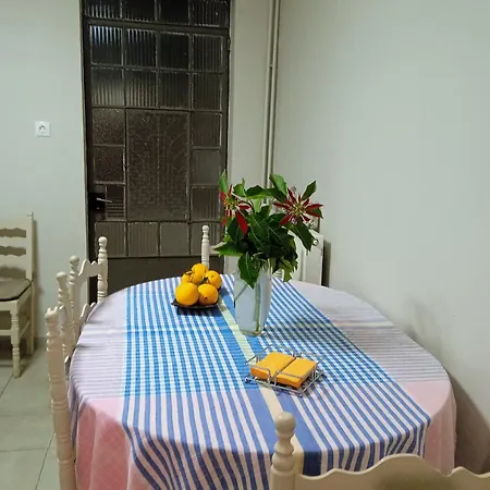 Case de vacanță πλήρως ανακαινισμένη μονοκατοικία. Chania (Crete)